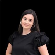 Estudiante de Filología Inglesa (segundo año) se ofrece a impartir clases particulares a niños de primaria